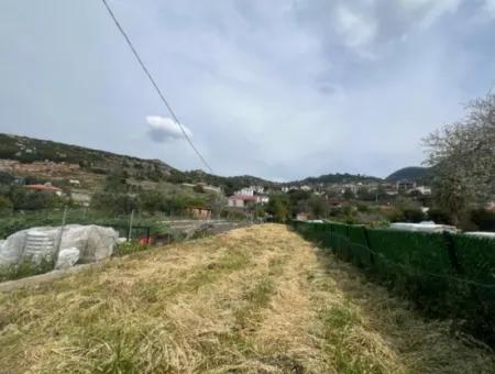 Einfamilienhaus Zum Verkauf Auf Einem 2000M2 Großen Grundstück Am Meer Im Viertel Marmaris Söğüt. Geeignet Zum Festbinden Eines Bootes Davor.