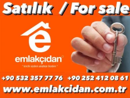 Detached House For Sale On 2000M2 Plot Of Land By The Sea In Marmaris Söğüt Neighborhood. Suitable For Tying A Boat In Front Of It.