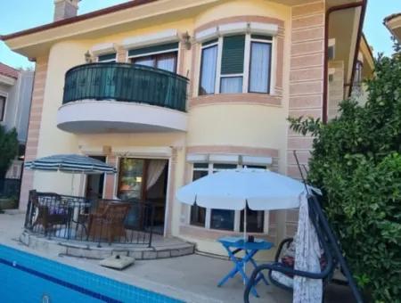 Villa For Sale In Armutalan, Marmaris With A Fully Detached Garden And Pool